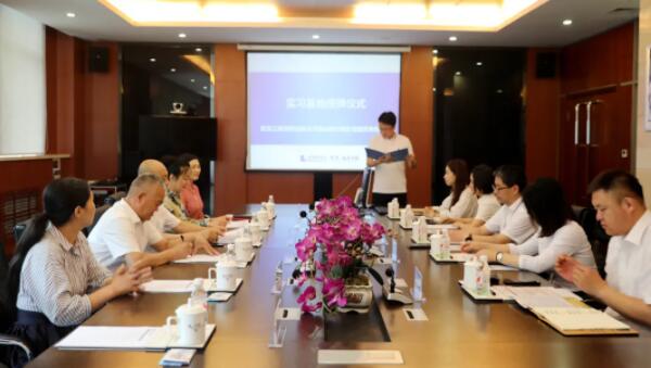 首页-BB贝博艾弗森公司官网